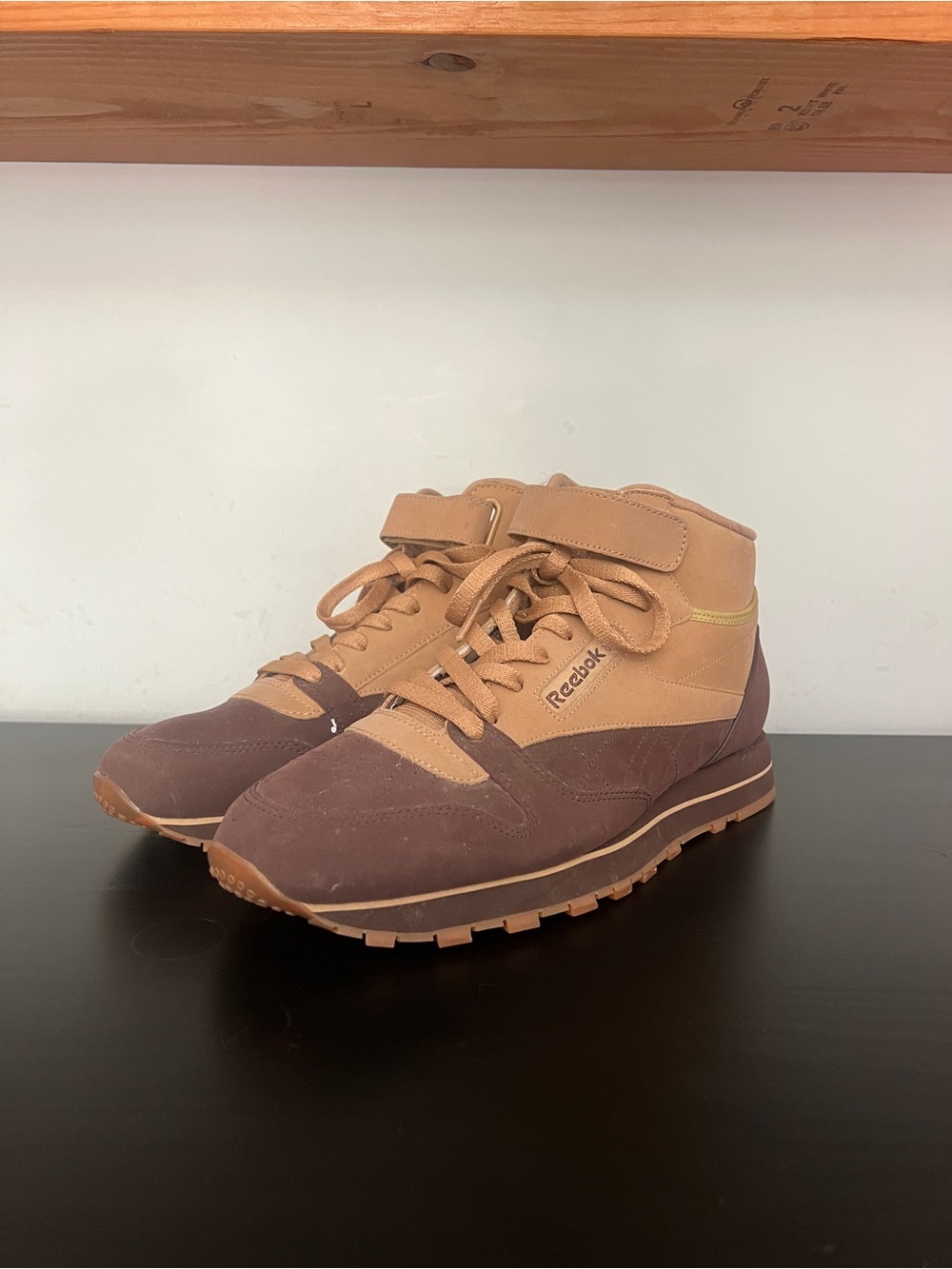 Reebok Men's Two-Tone Brown and Tan High-Top Sneakers